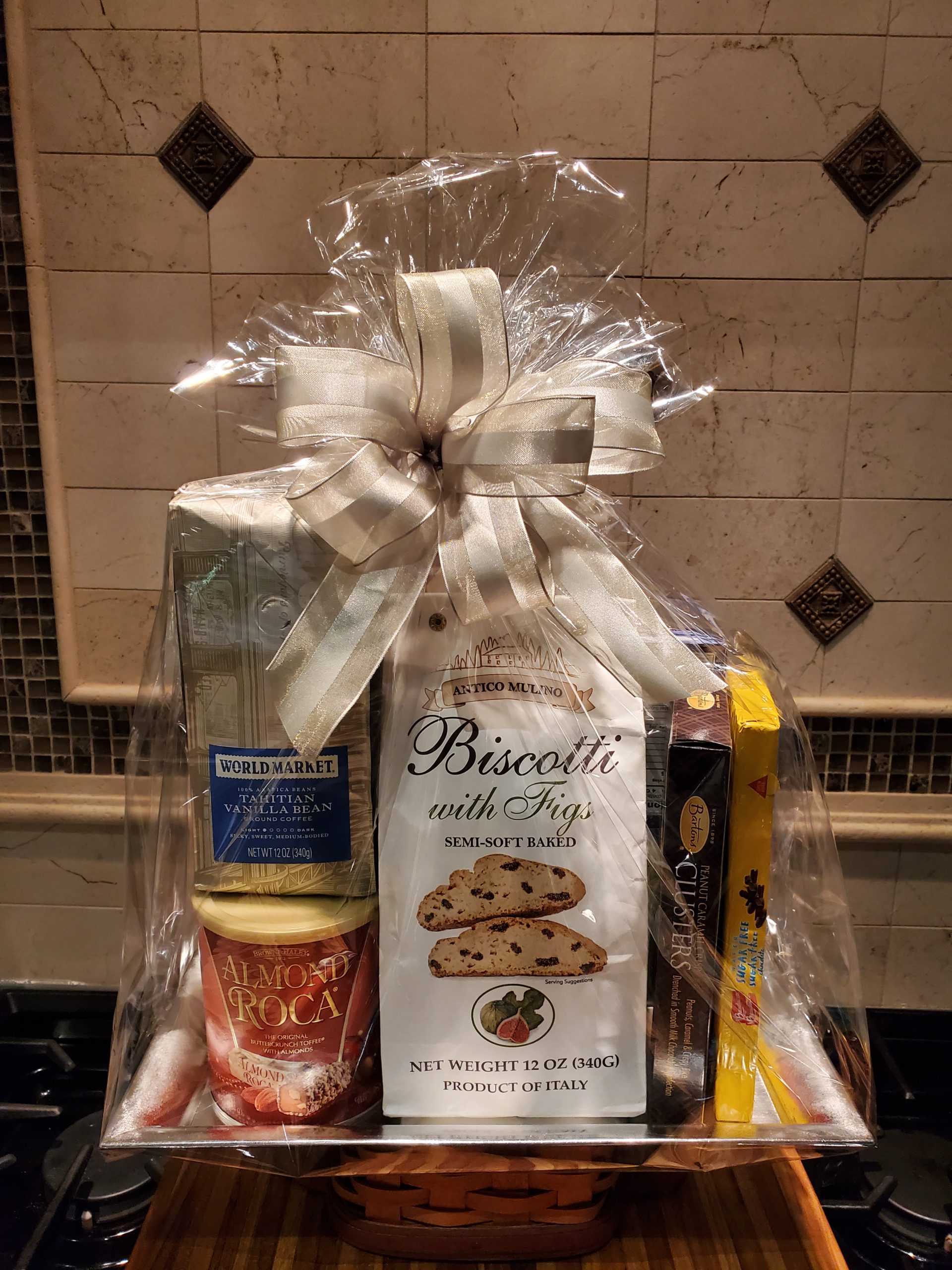 gift basket tray